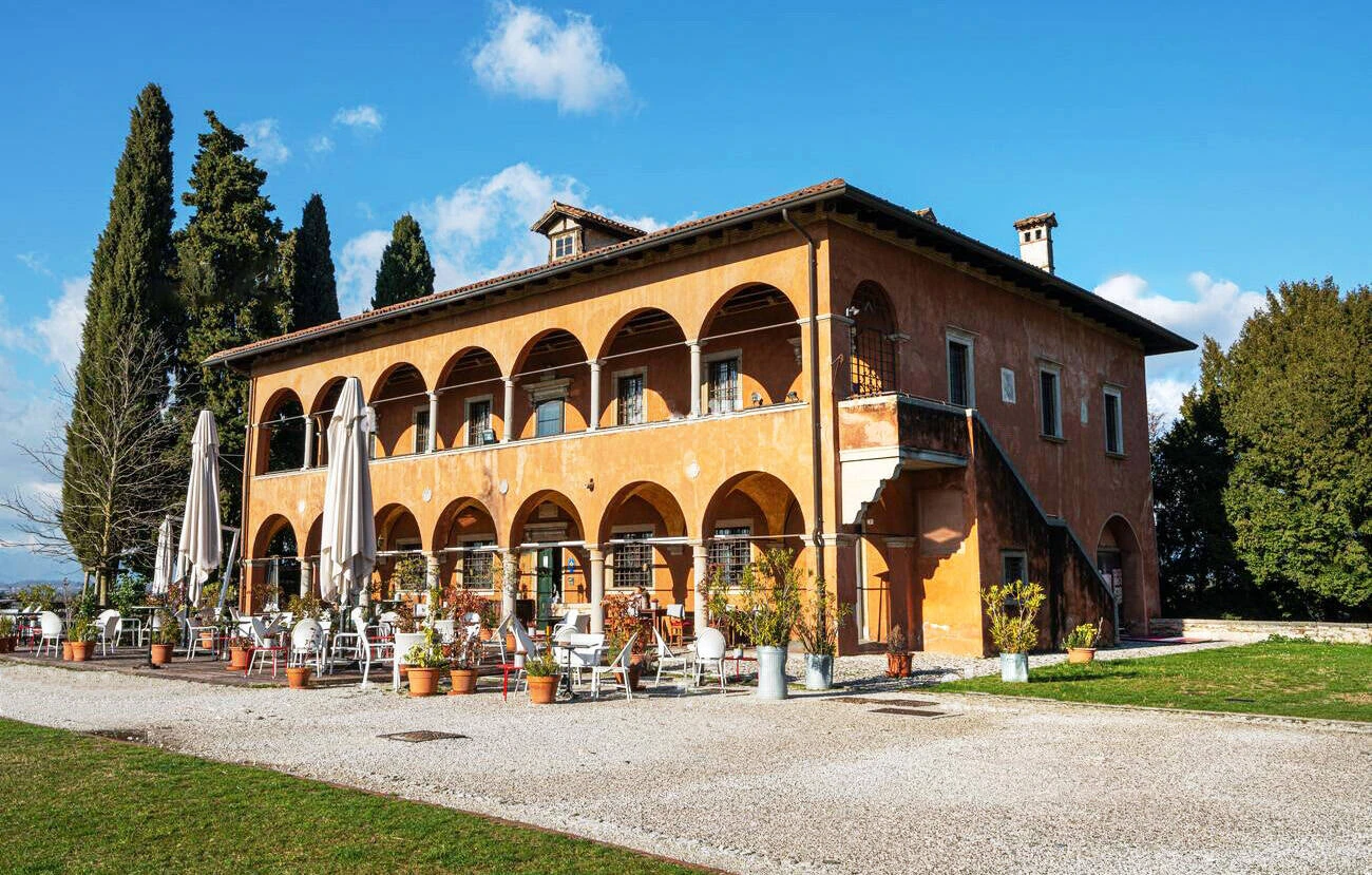 Casa della Contadinanza